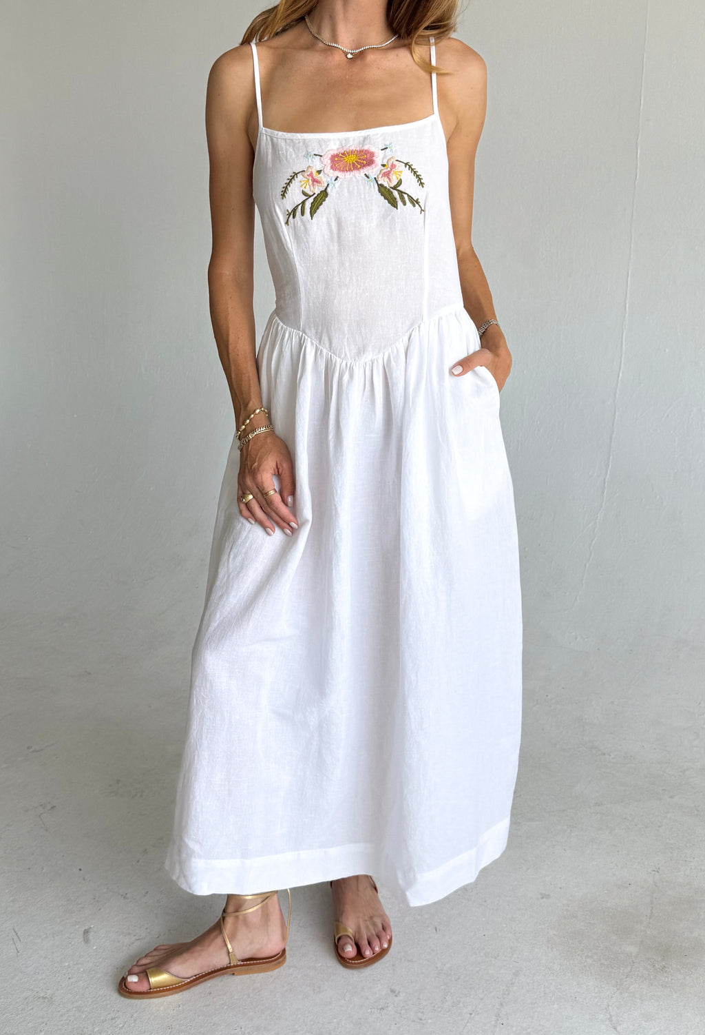 Neroni White Embroidered Linen Dress